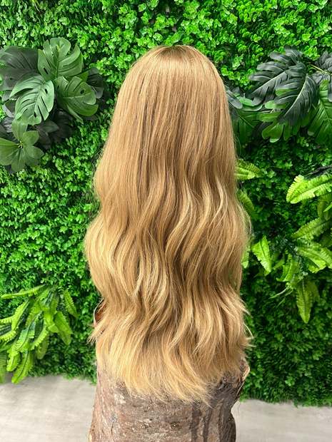 Kalo Beauty Simplified wig gallery photo 9