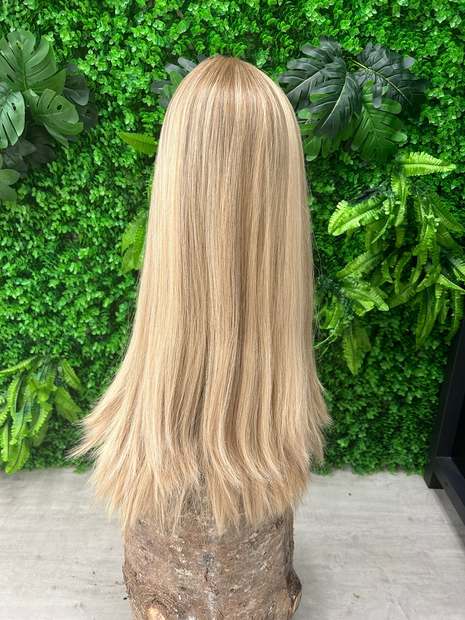 Kalo Beauty Simplified wig gallery photo 39