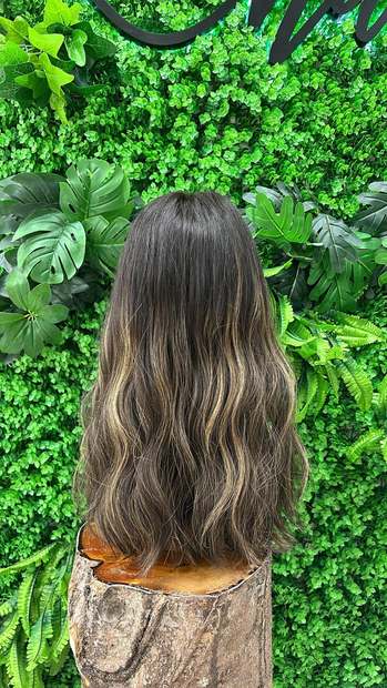 Kalo Beauty Simplified wig gallery photo 43