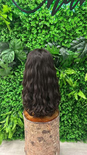 Kalo Beauty Simplified wig gallery photo 16